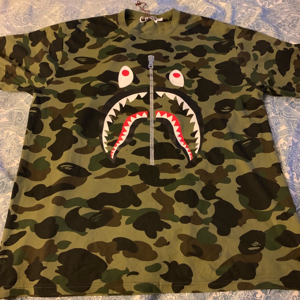 A bathing ape T-shirt xxl